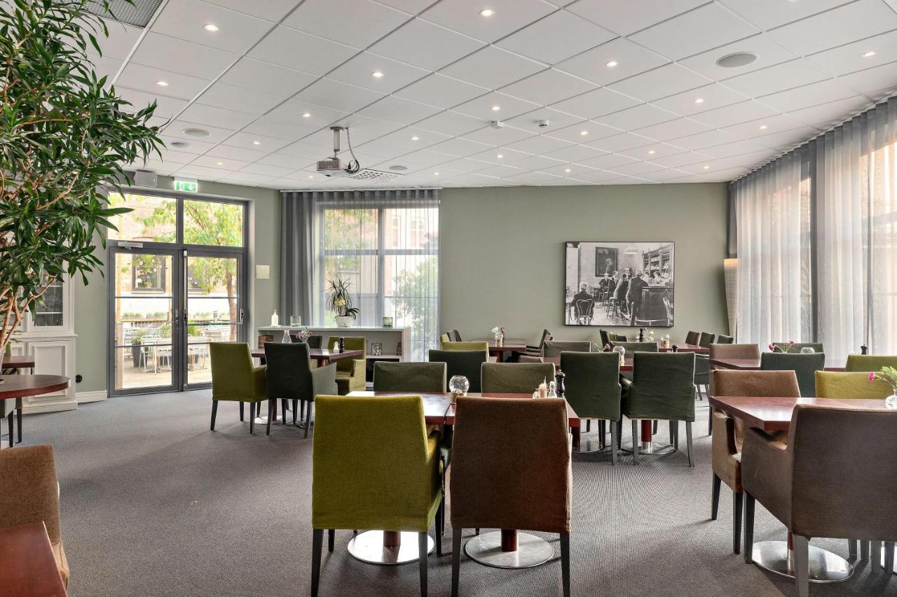 Hotel Western Grand 4*
